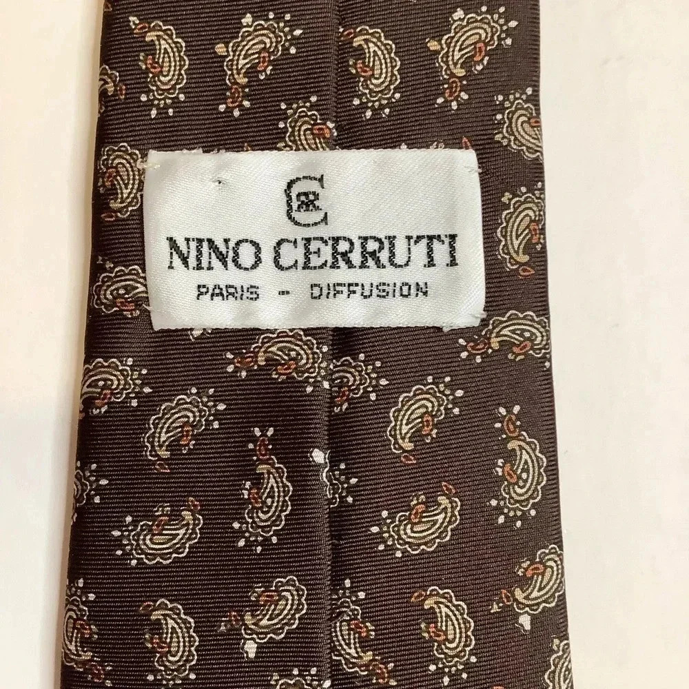 Vintage Nino Cerruti 100% Silk Tie Brown Orange Paisley Foulard Necktie 3" - Picture 9 of 11